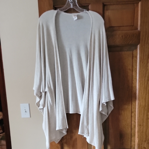 J.O.A. Sweaters - J.O.A. Cream Knit Cardigan